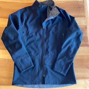 Lululemon On the Move Reversible tan jacket